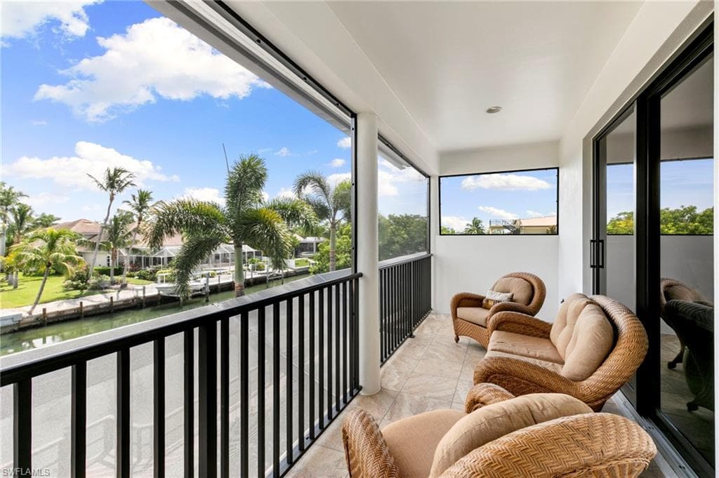 511 Alameda Ct, Marco Island, FL 34145-27