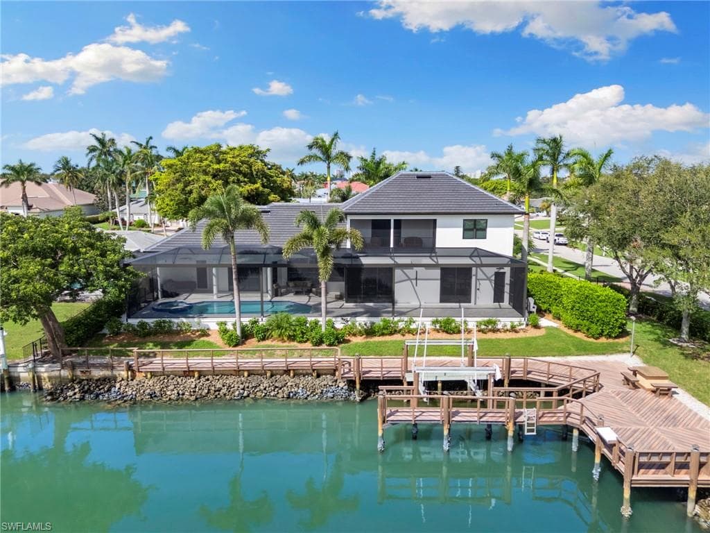 511 Alameda Ct, Marco Island, FL 34145-39
