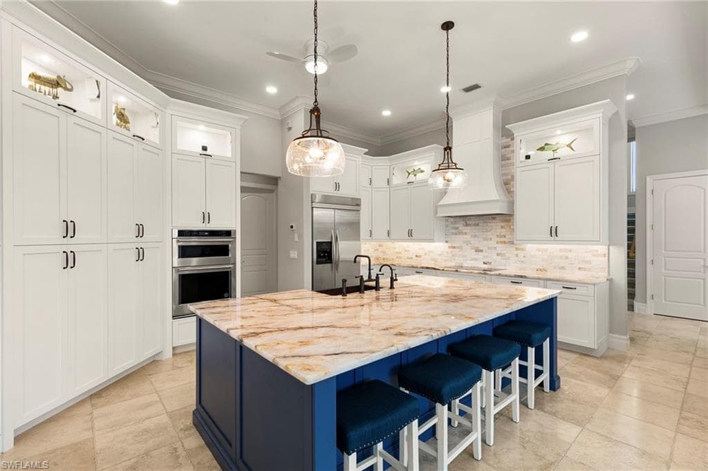511 Alameda Ct, Marco Island, FL 34145-6