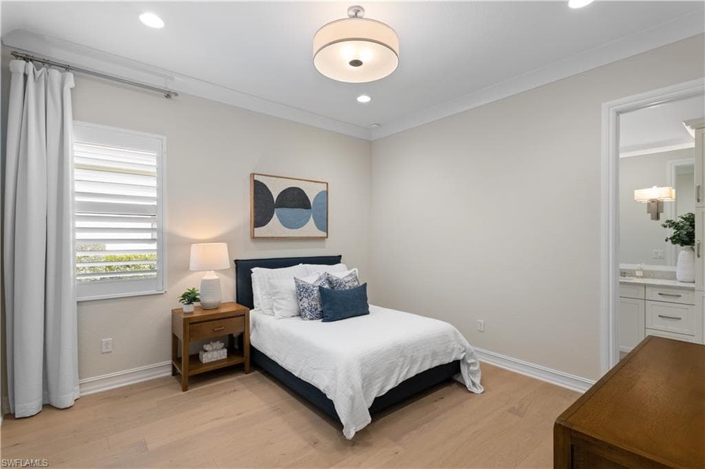 9273 Esplanade Blvd, Naples, FL 34119-25