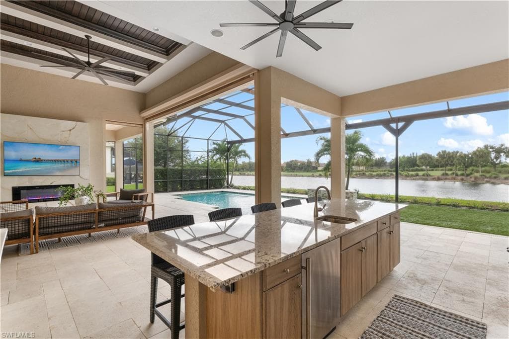 9273 Esplanade Blvd, Naples, FL 34119-32