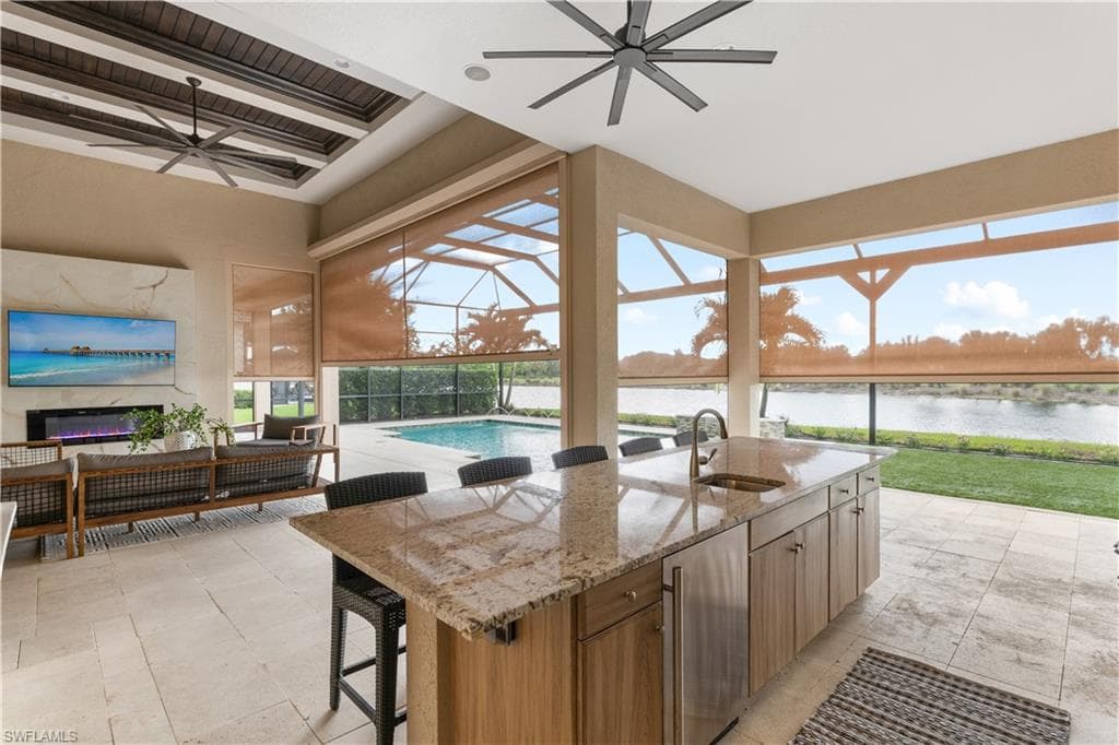 9273 Esplanade Blvd, Naples, FL 34119-33