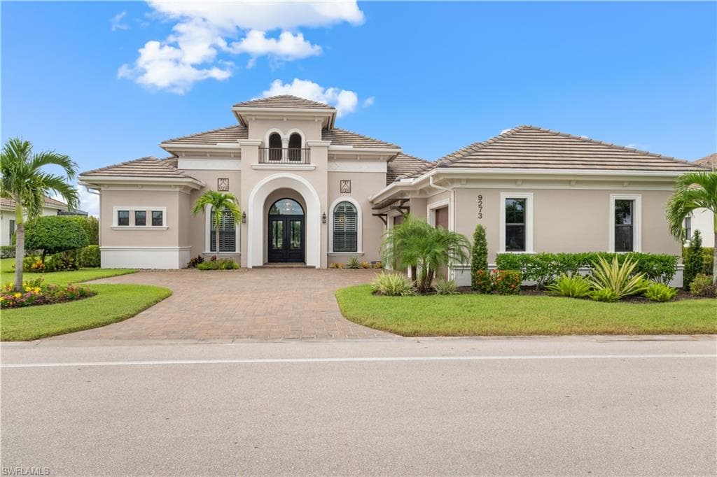 9273 Esplanade Blvd, Naples, FL 34119-3