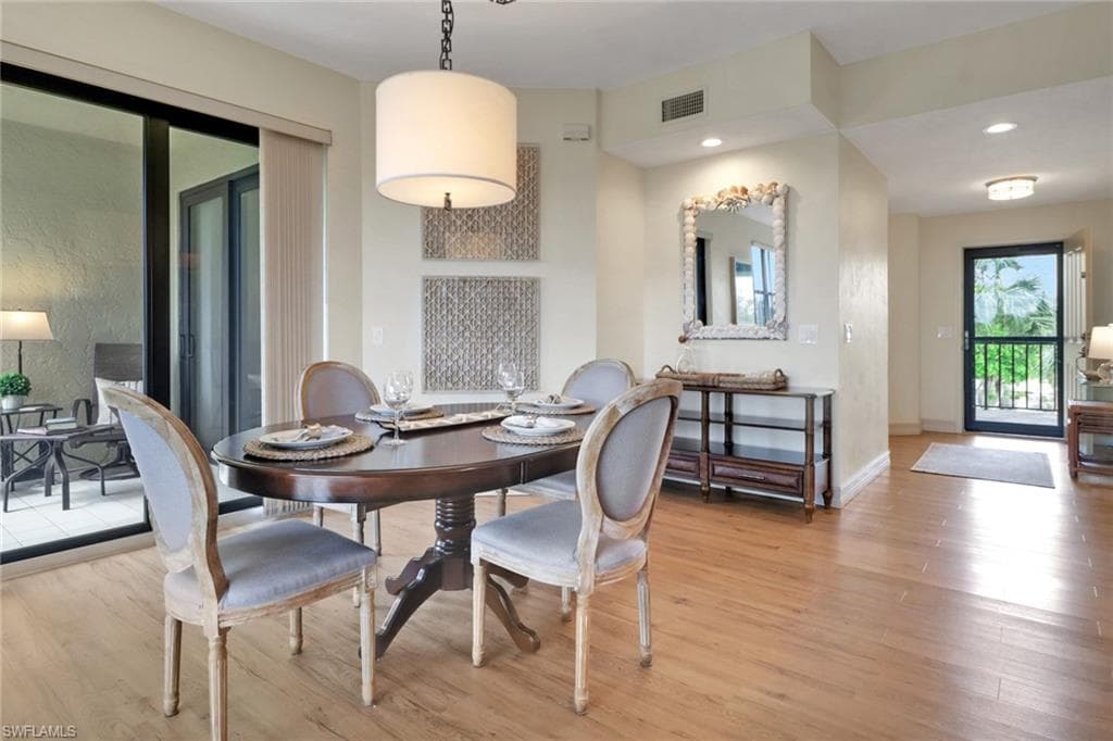 7008 Pelican Bay Blvd H302, Naples, FL 34108-9