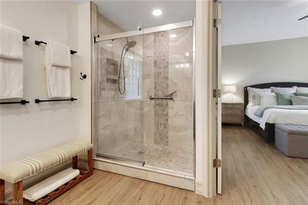 7008 Pelican Bay Blvd H302, Naples, FL 34108-18