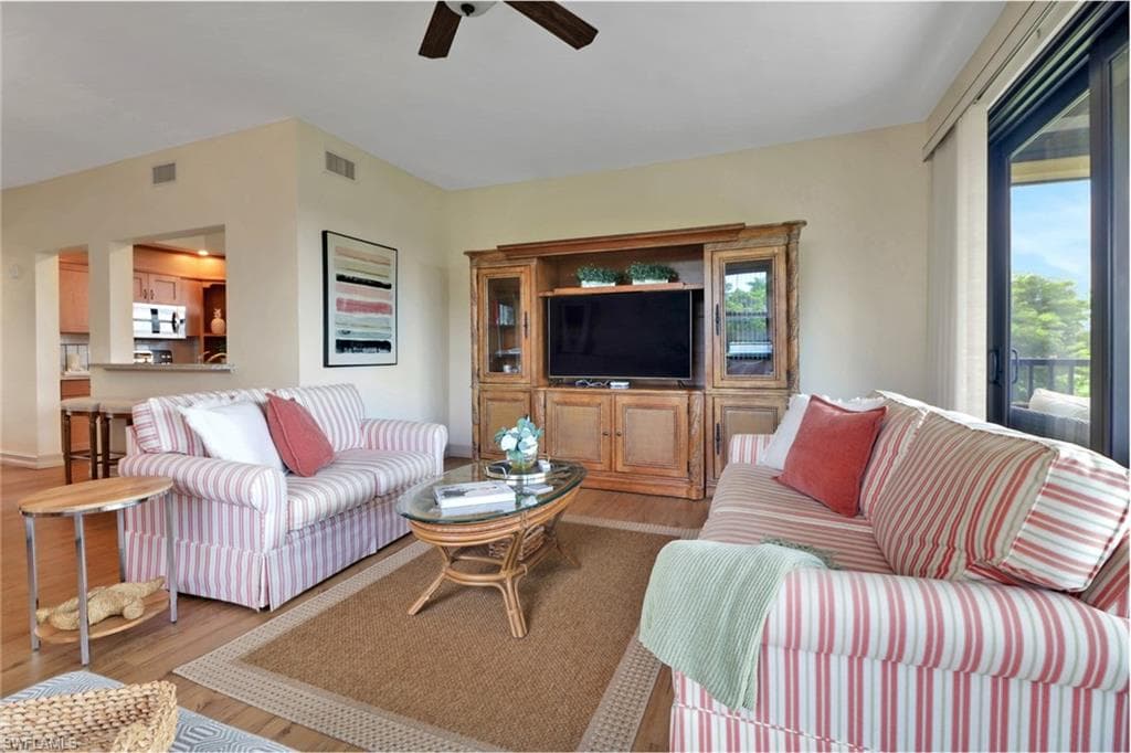 7008 Pelican Bay Blvd H302, Naples, FL 34108-7