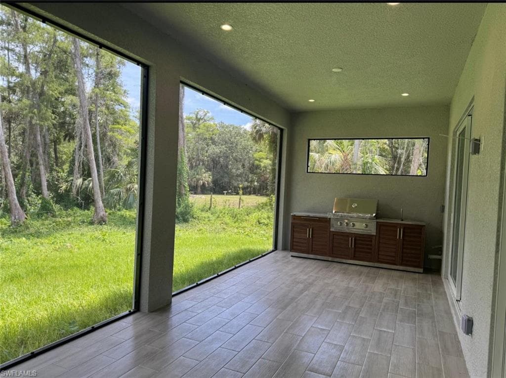 2461 Golden Gate Blvd E, Naples, FL 34120-36