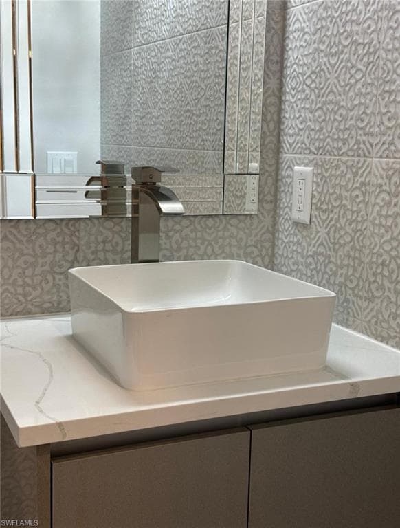 2461 Golden Gate Blvd E, Naples, FL 34120-37