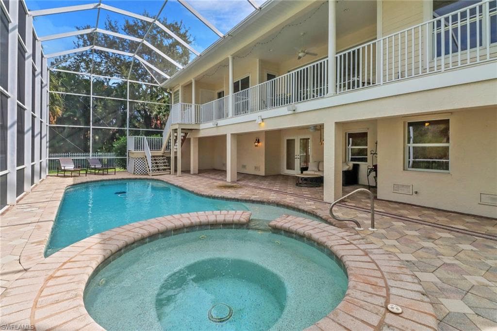 27070 Driftwood Drive, Bonita Springs, FL 34135-29