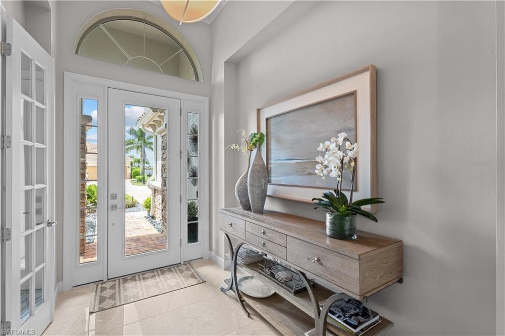 9052 Graphite Cir, Naples, FL 34120-32