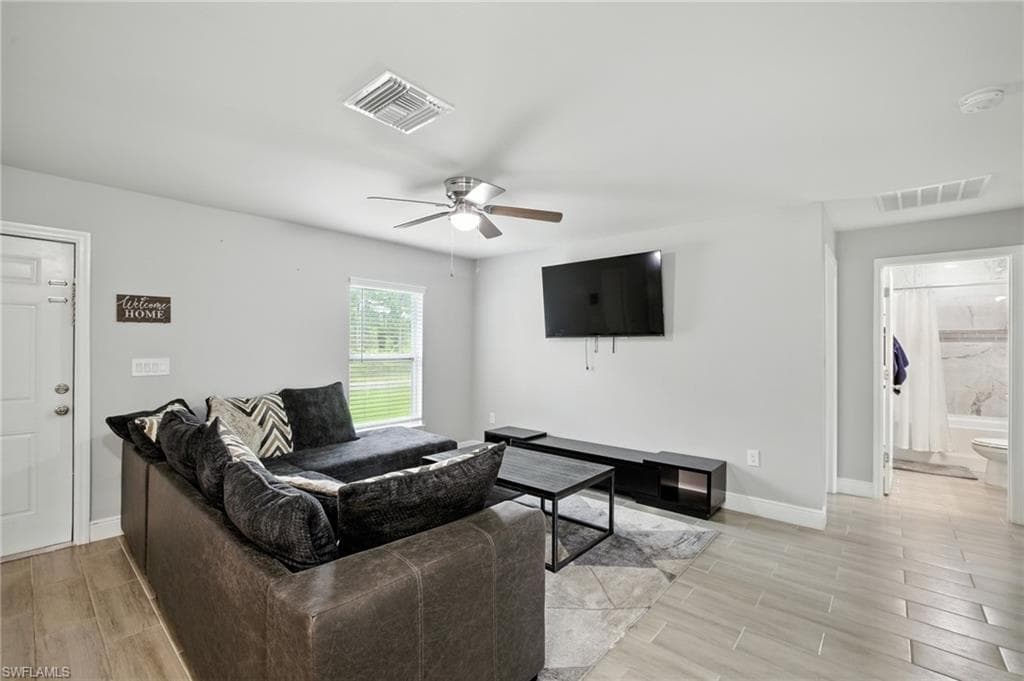 3313 42nd St W, Lehigh Acres, FL 33971-18