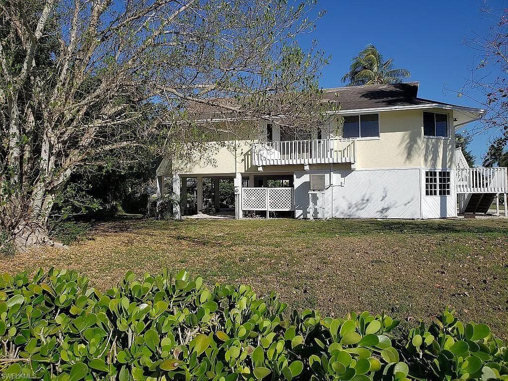 1800 Woodbine Ct, Marco Island, FL 34145-14