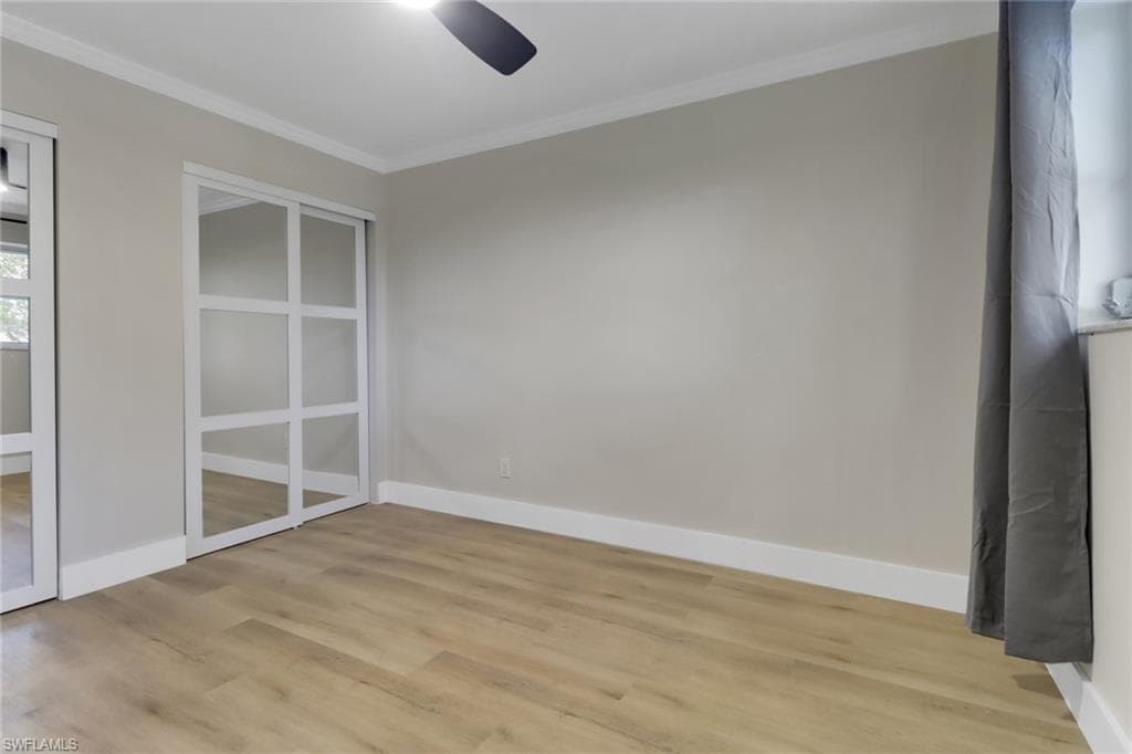 1195 Clam Ct 202, Naples, FL 34102-18