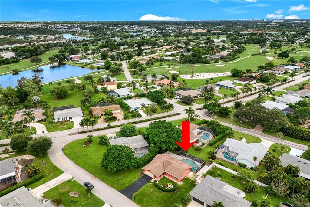 133 Briarcliff Ln, Naples, FL 34113-1