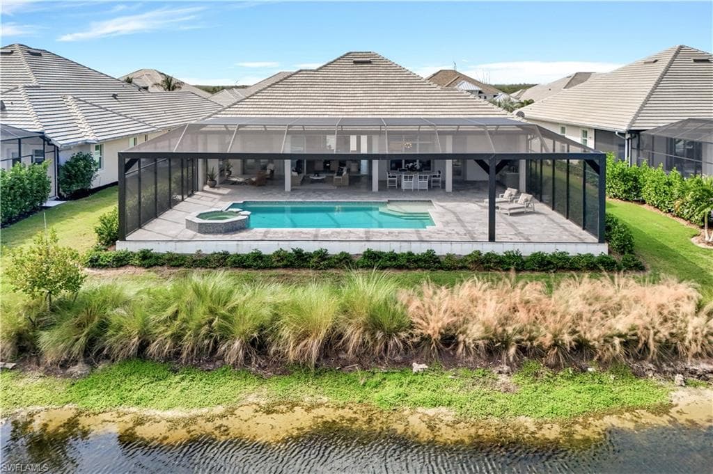 8912 Nevis Way, Naples, FL 34112-37