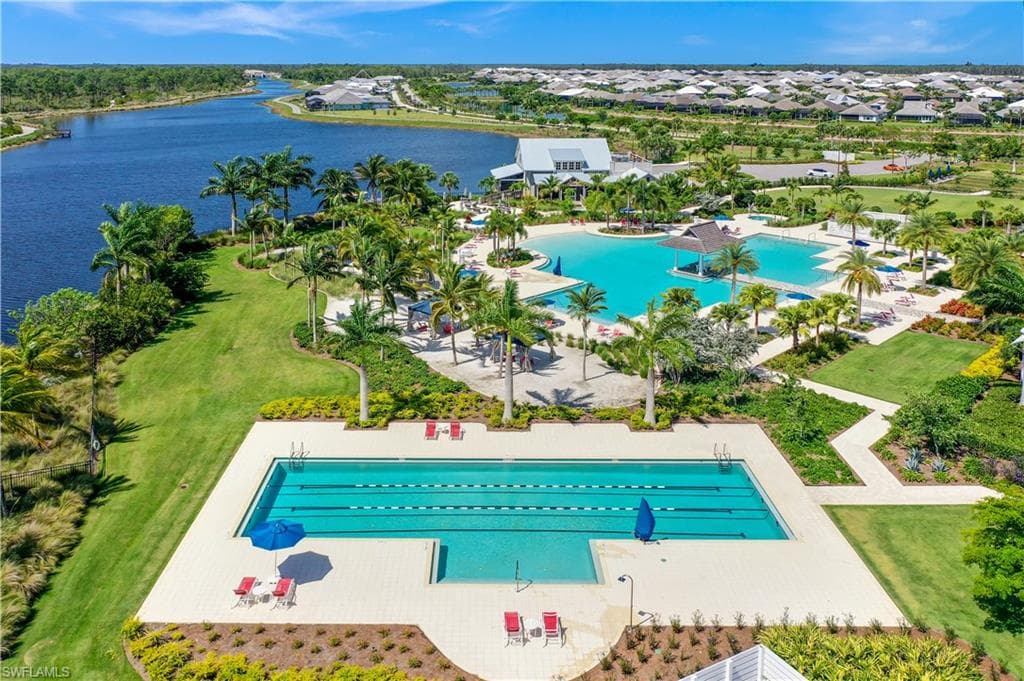 8912 Nevis Way, Naples, FL 34112-44