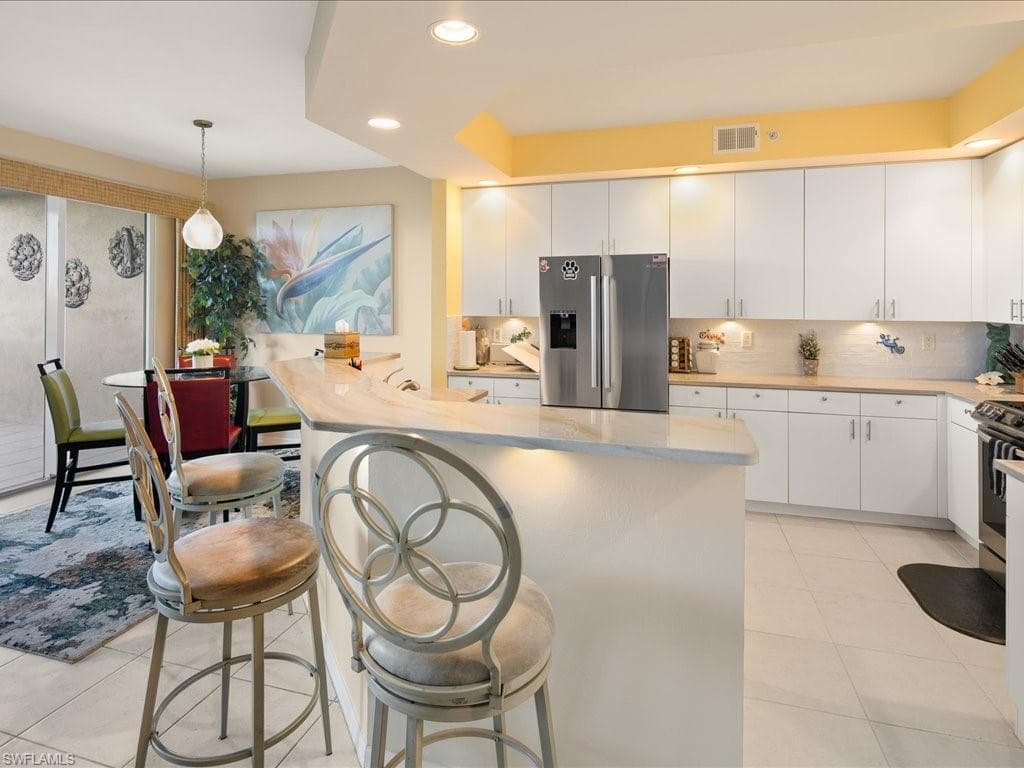 269 Vintage Bay Dr C8, Marco Island, FL 34145-10