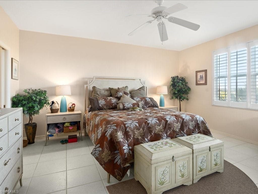 269 Vintage Bay Dr C8, Marco Island, FL 34145-13