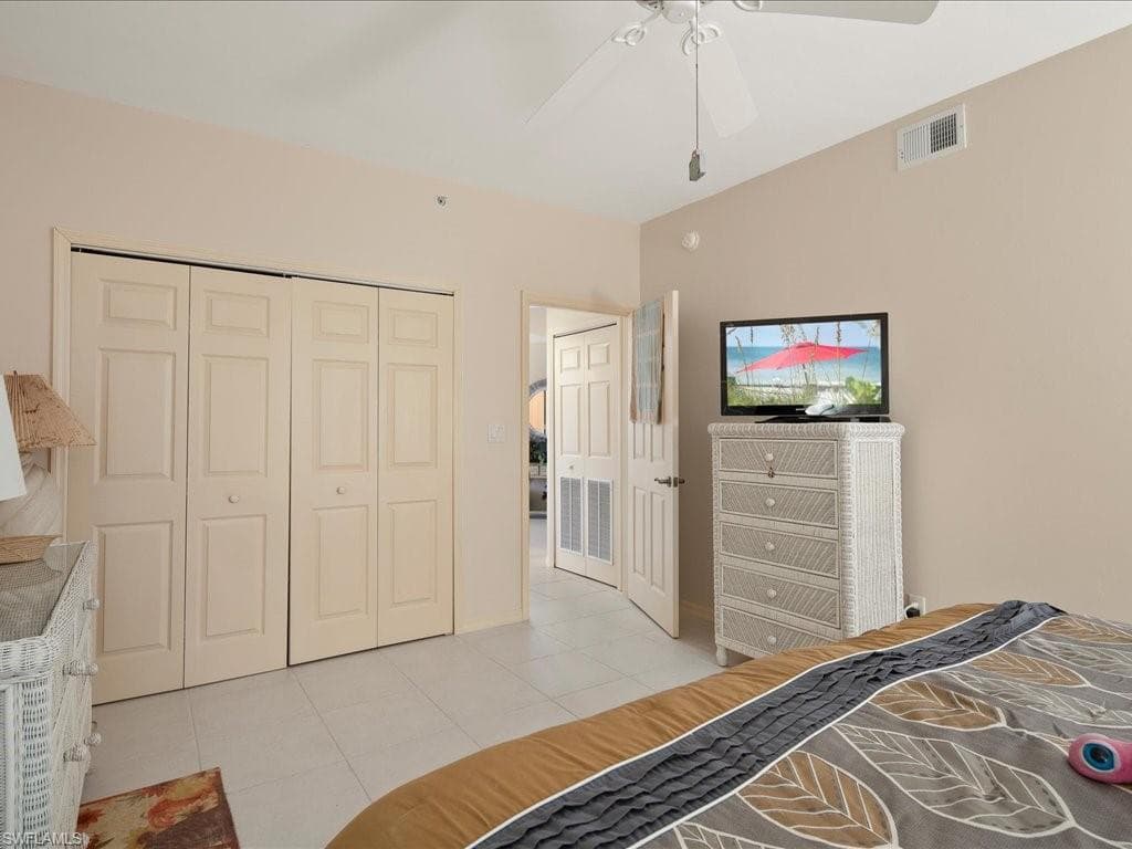 269 Vintage Bay Dr C8, Marco Island, FL 34145-18