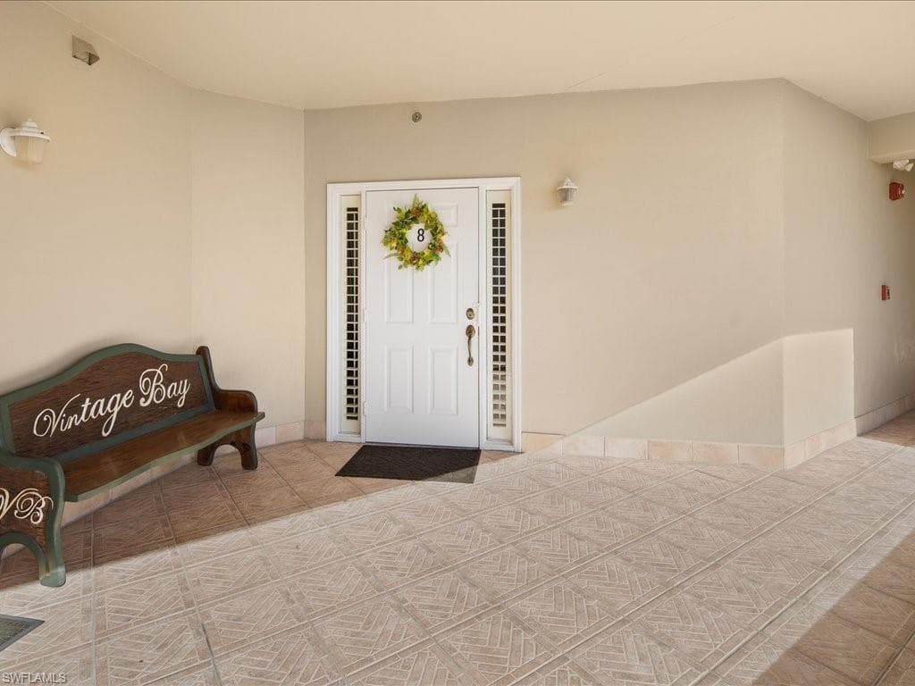 269 Vintage Bay Dr C8, Marco Island, FL 34145-3