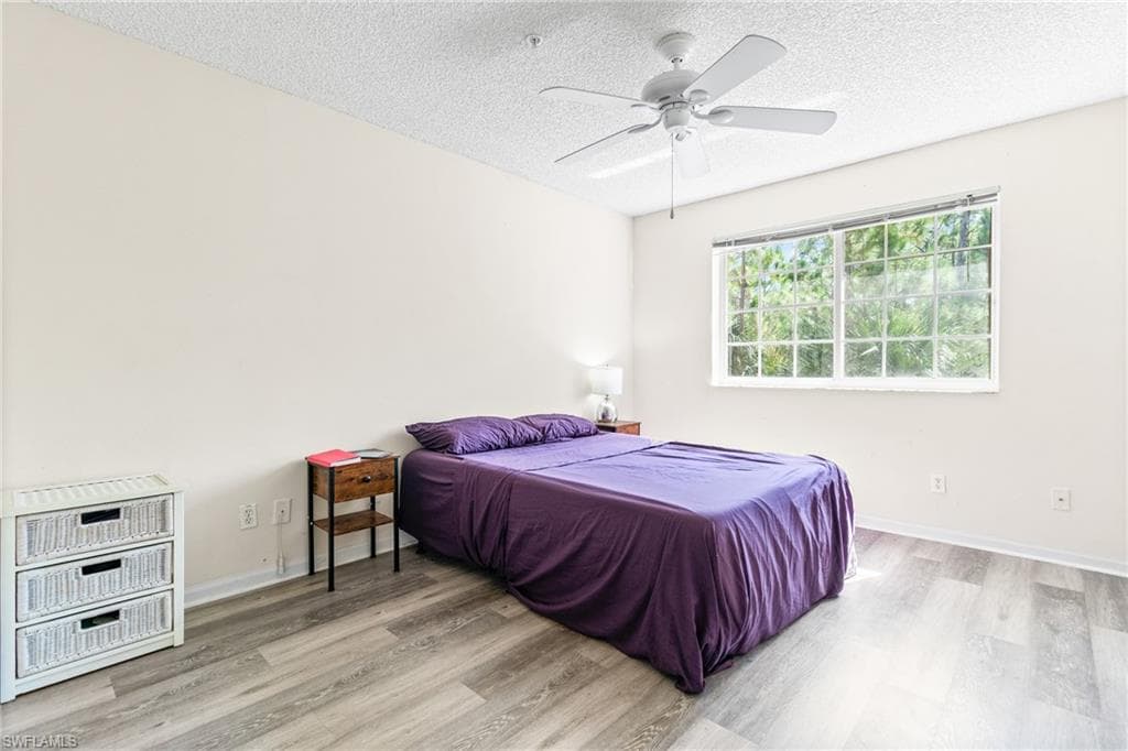 1260 Wildwood Lakes Blvd 208, Naples, FL 34104-21
