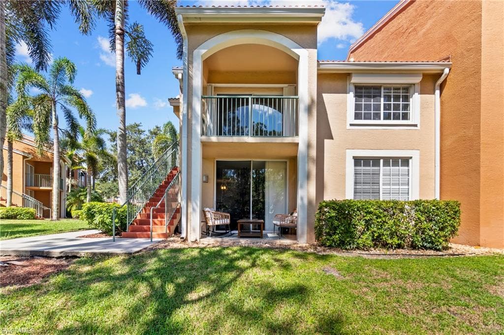 1260 Wildwood Lakes Blvd 208, Naples, FL 34104-30