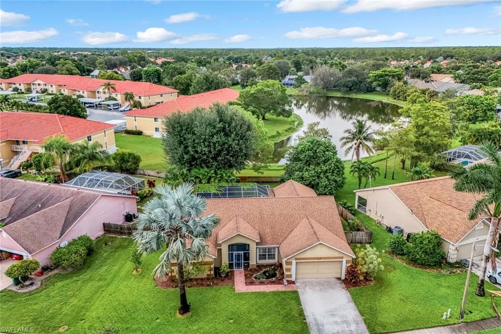 169 Plantation Cir, Naples, FL 34104-22