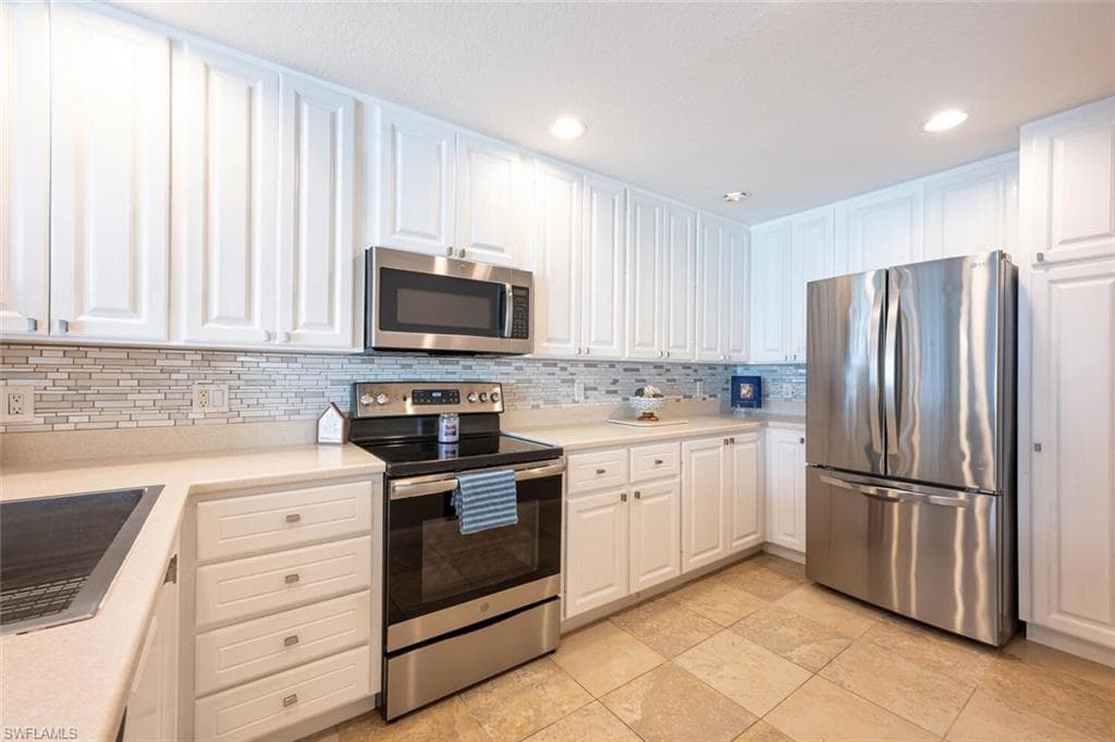15586 Latitude Dr, Bonita Springs, FL 34135-11