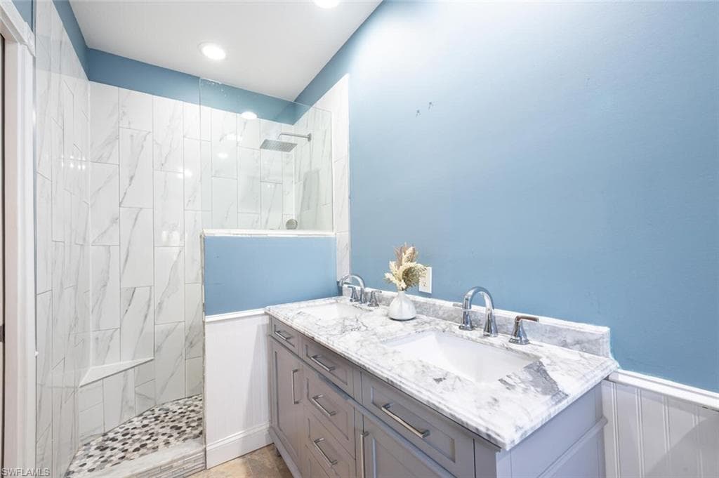 15586 Latitude Dr, Bonita Springs, FL 34135-27