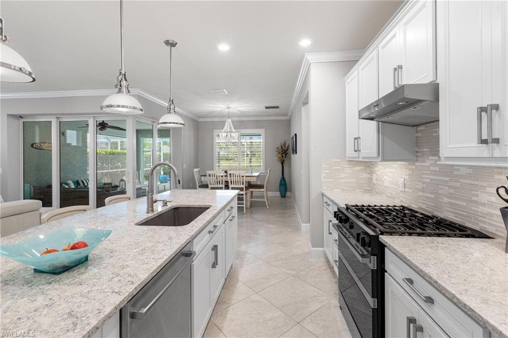10554 Tidewater Key Blvd, Estero, FL 33928-15