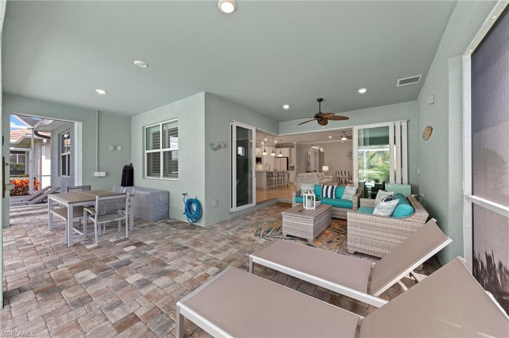 10554 Tidewater Key Blvd, Estero, FL 33928-32