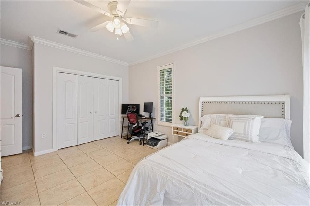 255 Bald Eagle Dr, Marco Island, FL 34145-18