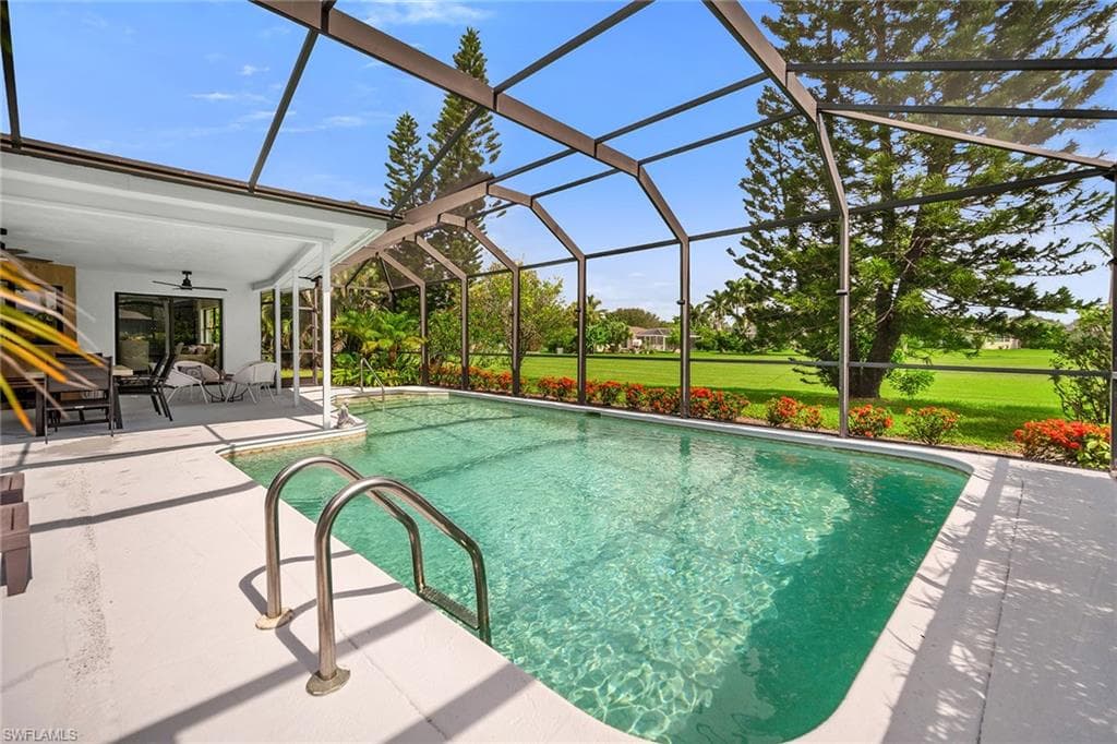 143 Saint Andrews Blvd, Naples, FL 34113-3