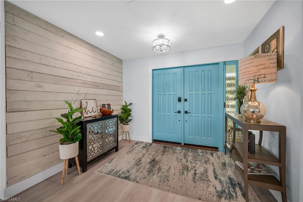 143 Saint Andrews Blvd, Naples, FL 34113-7