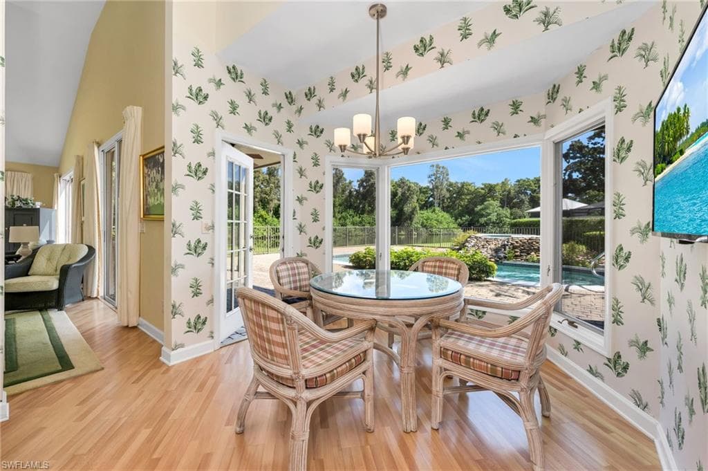 415 Edgemere Way N 2, Naples, FL 34105-10