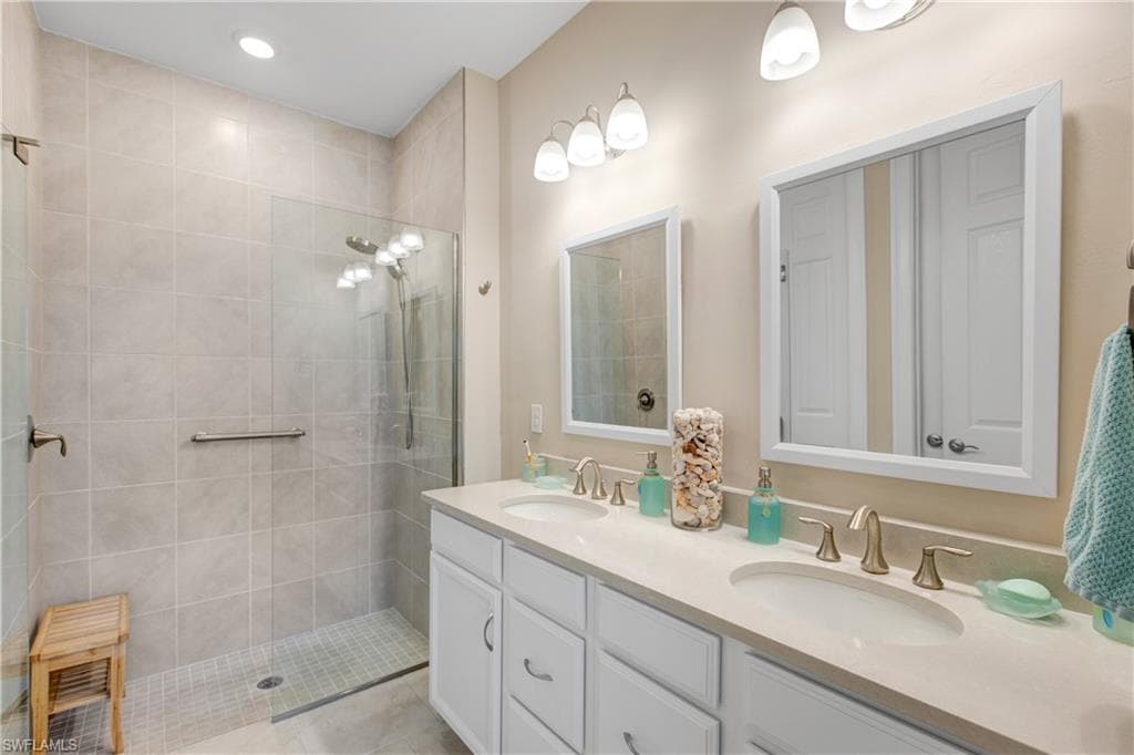 846 Enbrook Loop, Naples, FL 34114-11