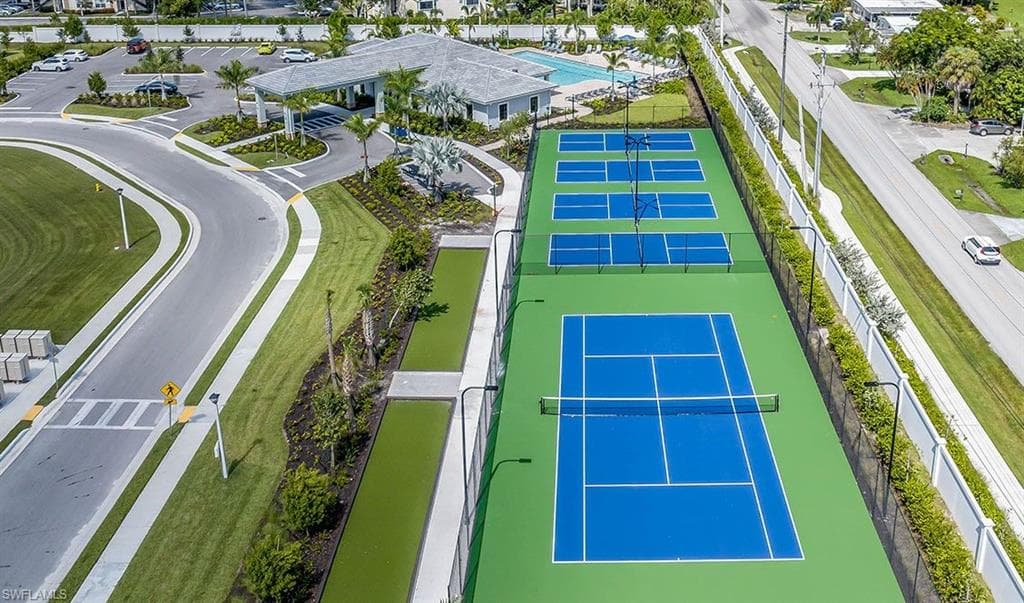 846 Enbrook Loop, Naples, FL 34114-33