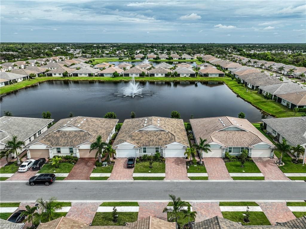 846 Enbrook Loop, Naples, FL 34114-41