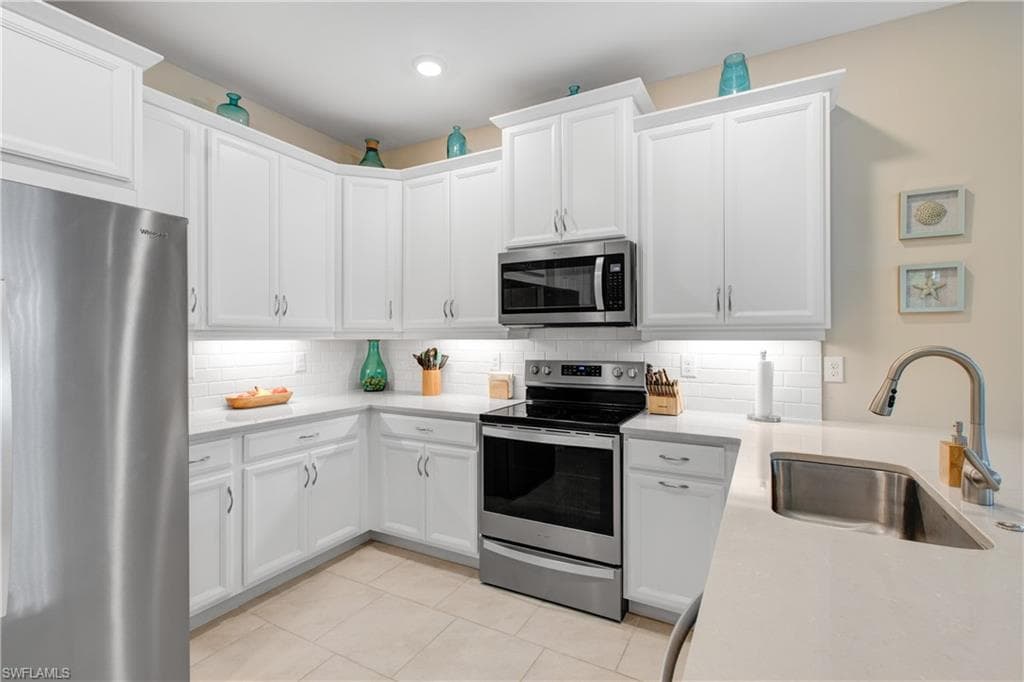 846 Enbrook Loop, Naples, FL 34114-8