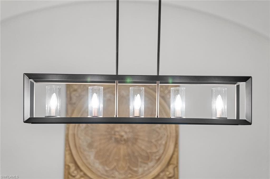 12614 Fenhurst Way, Naples, FL 34120-18