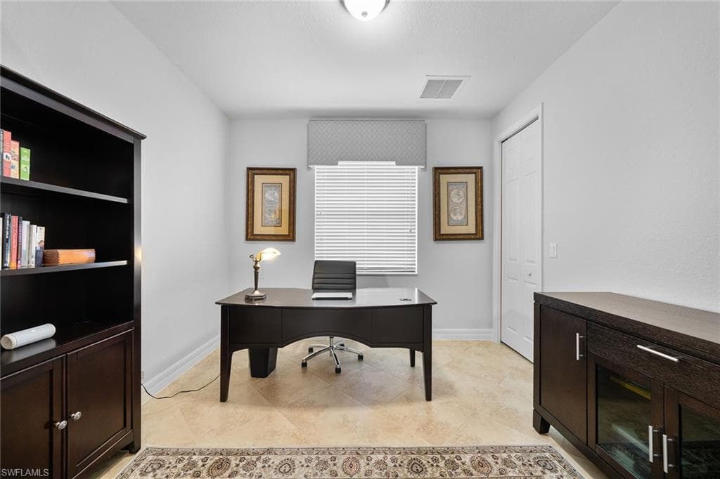 12614 Fenhurst Way, Naples, FL 34120-29