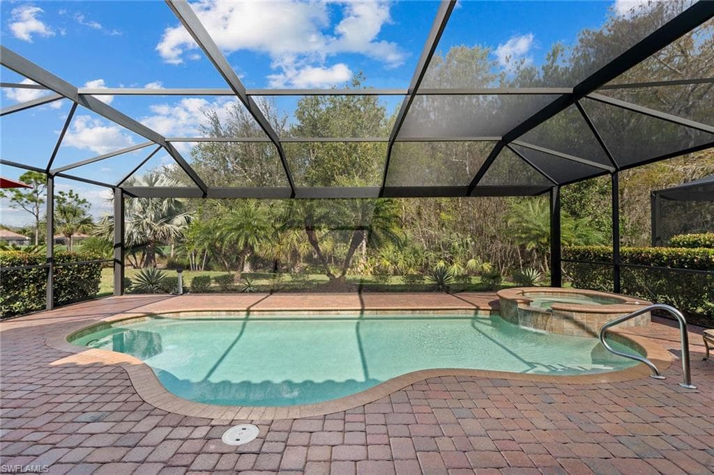 12614 Fenhurst Way, Naples, FL 34120-39