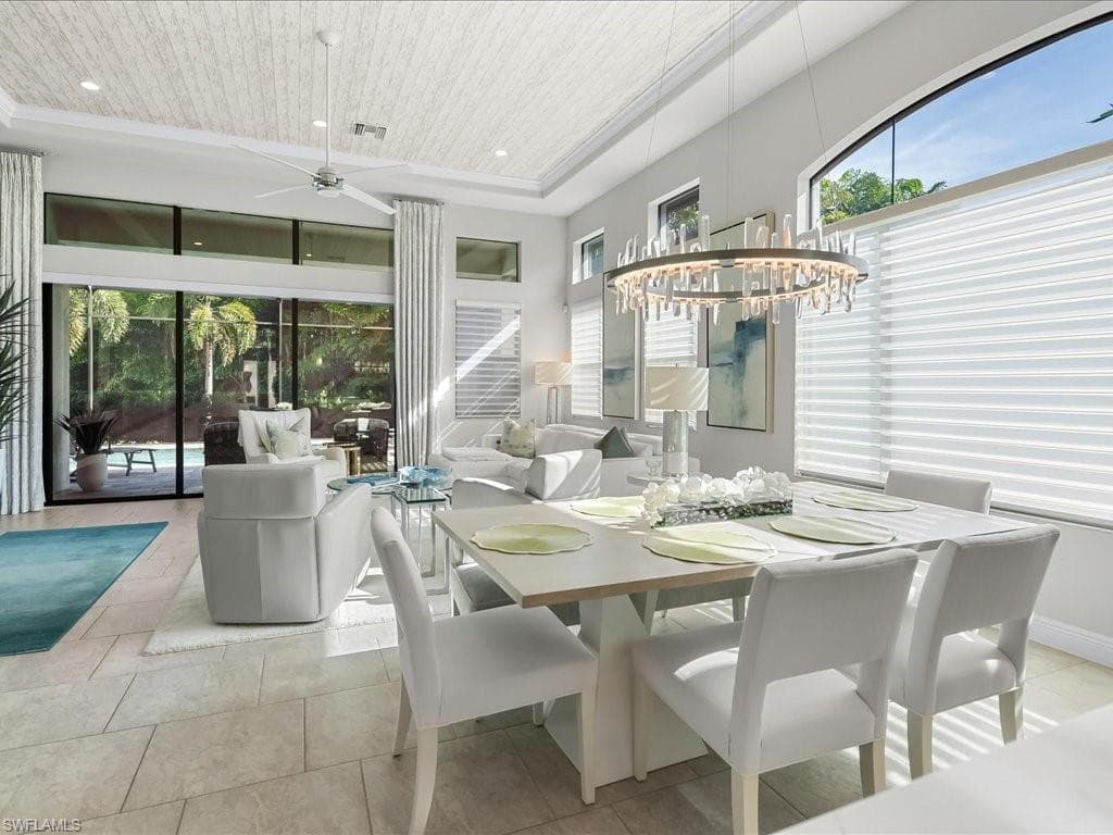 10046 Florence Cir, Naples, FL 34119-17
