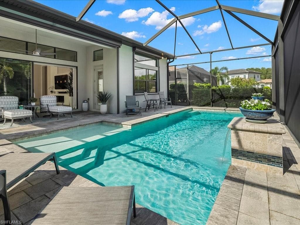 10046 Florence Cir, Naples, FL 34119-36