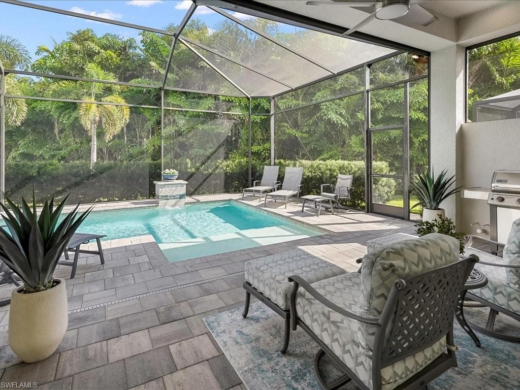 10046 Florence Cir, Naples, FL 34119-38