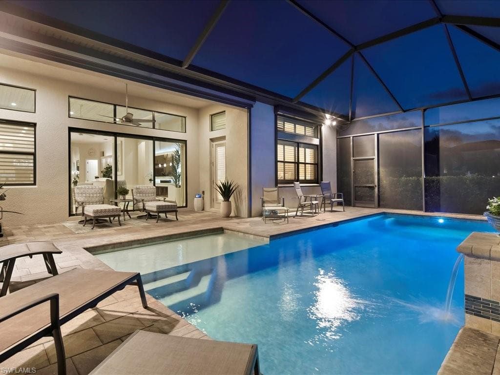 10046 Florence Cir, Naples, FL 34119-6