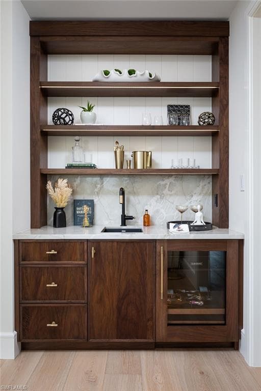 625 21st Ave S, Naples, FL 34102-20