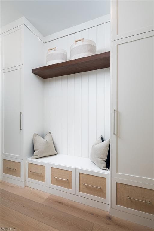 625 21st Ave S, Naples, FL 34102-40