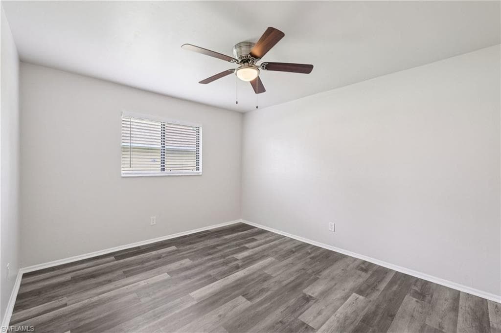 609 25th Ter, Cape Coral, FL 33904-15
