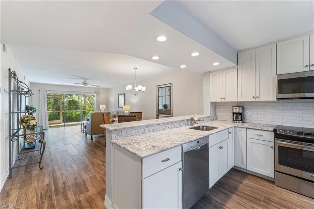 3012 Sandpiper Bay Cir D101, Naples, FL 34112-2